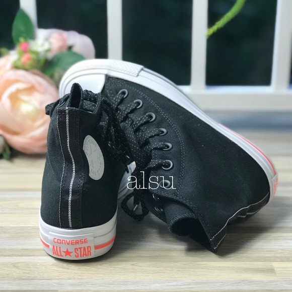 NWT Converse HI Black/Lava WMNS AUTHENTIC - Picture 2 of 7